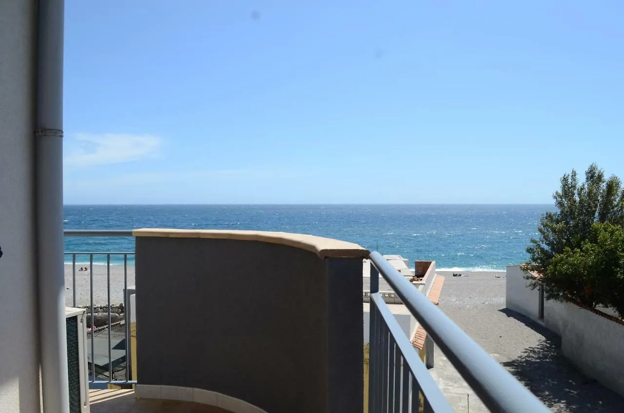 Apartament Santanna Beach House - Fondachello-Apartments Com Mascali Włochy